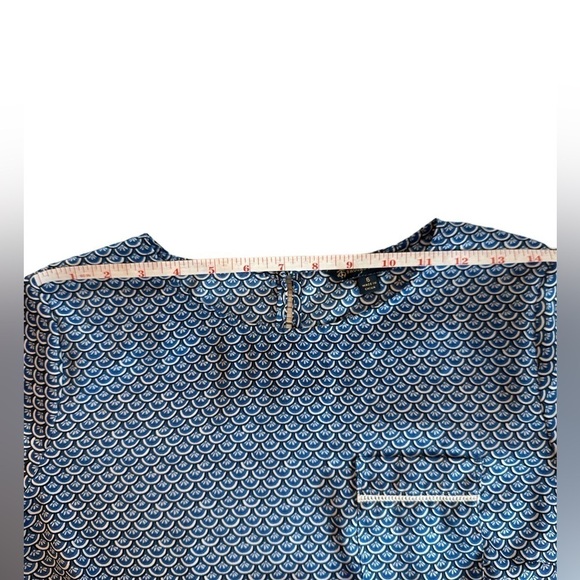 Brooks Brothers Geometric Floral Print Short Sleeve Blouse blue black white 6 - Picture 13 of 15